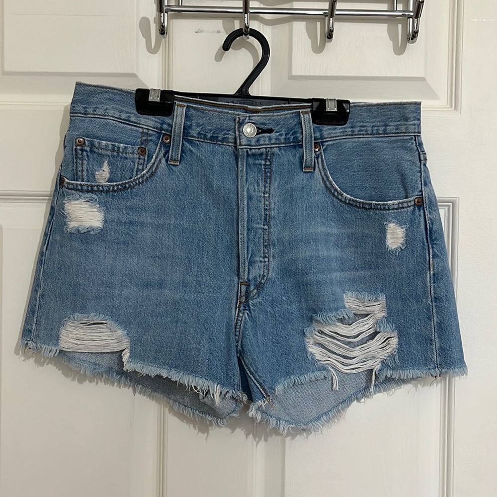 Levi’s Jean Shorts size 29‎ Denim Shorts